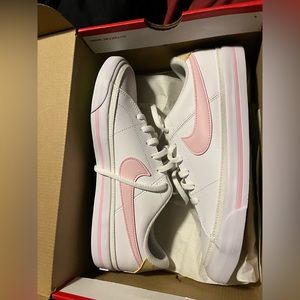 Nike pink swoosh court legacy